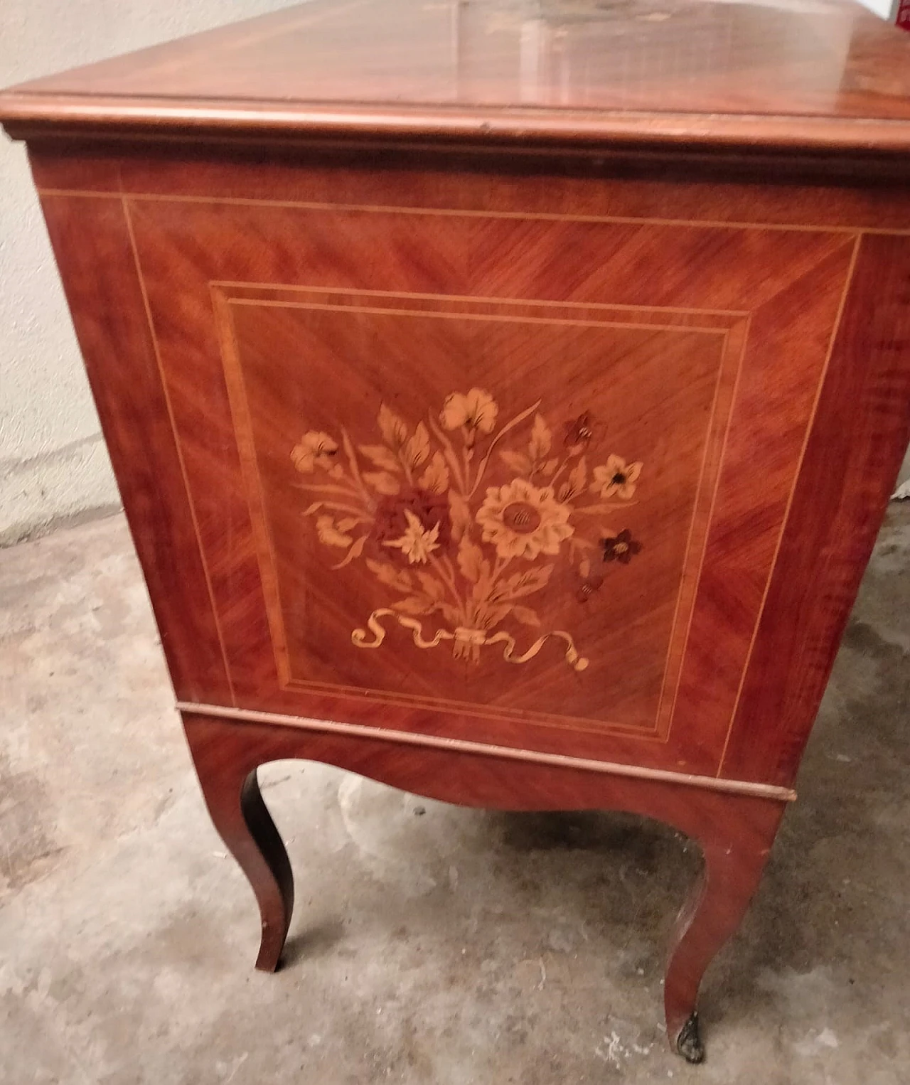 Comò Luigi XV a due cassetti, '700 2